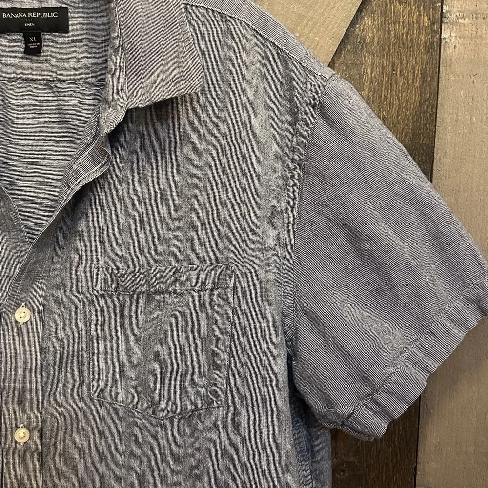 Banana Republic Linen Blend Chambray Button Up Short Sleeve Shirt Men Size XL